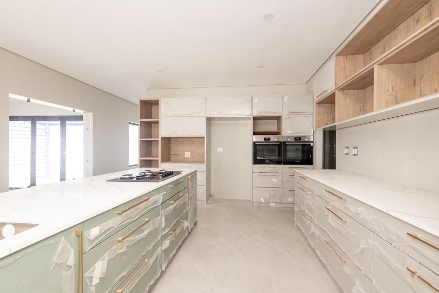 4 Bedroom Property for Sale in Sandown Western Cape